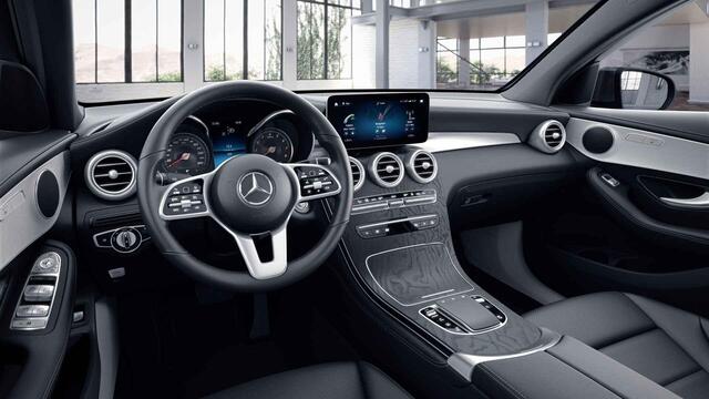 Mercedes-Benz Glc Coupé 300e 4MATIC Business Solution Luxury | Night | Trekhaak | Stoelverwarming | Parkeercamera |