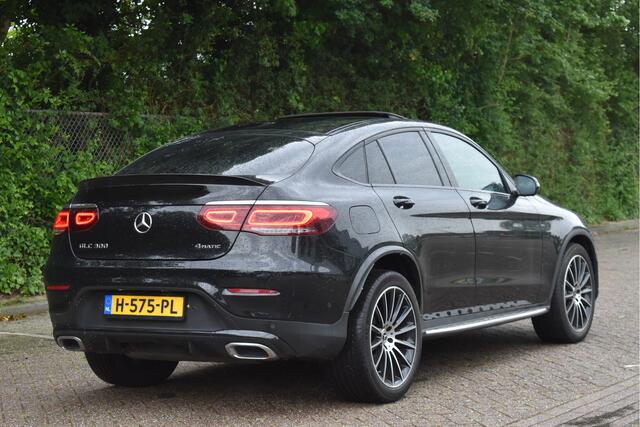 Mercedes-Benz Glc Coupé 300 4MATIC Premium Plus AMG | Facelift | 360 gr.camera | Open dak | Burmester | Sfeerverl | Elekt.stoelen mem. | Elekt.haak | Full LED