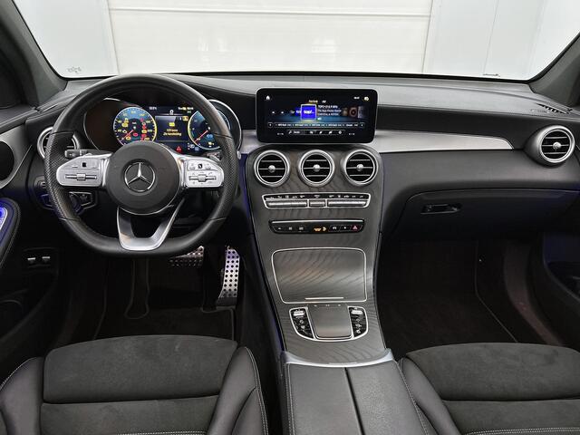 Mercedes-Benz Glc Coupé 300 e 4MATIC AMG Trekhaak | Schuifdak | Keyless Go | 360gr Camera | Elektr. achterklep | Inclusief 24 maanden Mercedes-Benz Certified garantie voor Europa.