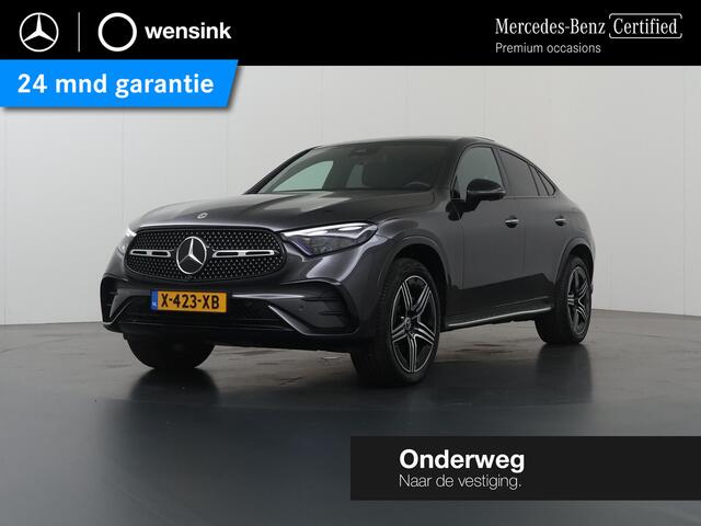 Mercedes-Benz Glc Coupé 300e 4MATIC AMG Line | Night | Panoramadak | Treeplanken | Trekhaak | 20" lichtmetalen velgen | Memory |