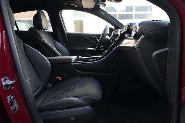 Mercedes-Benz Glc Coupé 300e 4MATIC AMG Line Plus 313pk Panoramadak/Stoelverwarming/Camera