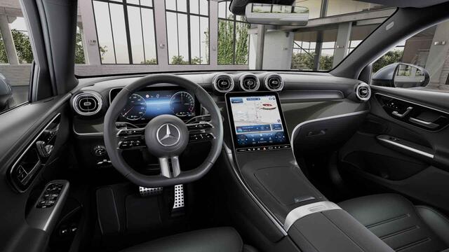 Mercedes-Benz Glc Coupé 300e 4MATIC Business Solution AMG | Panoramaschuifdak | DIGITAL LIGHT | Treeplanken | Trekhaak |