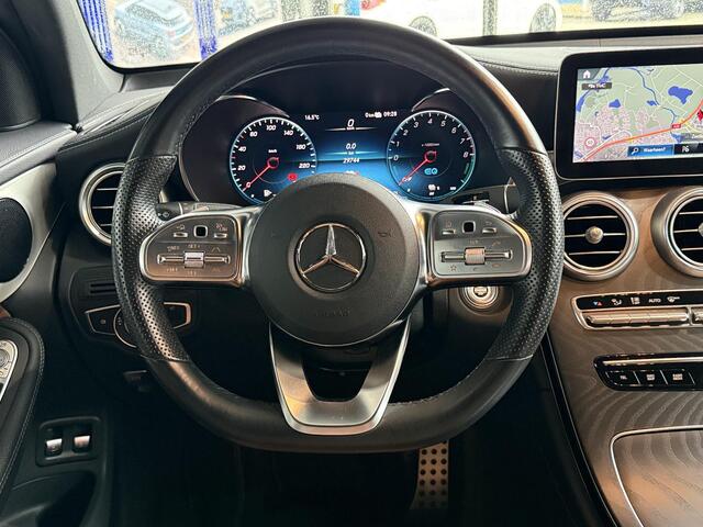 Mercedes-Benz Glc Coupé 300e 4MATIC Business Solution AMG | Night | Trekhaak | Widescreen | 19" lichtmetalen velgen | Stoelverwarming |