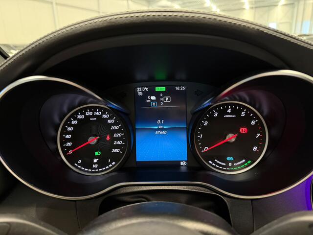 Mercedes-Benz Glc Coupé 300e 4MATIC Premium Plus | Panoramadak | Stuurverwarming | Stoelverwarming | Head-Up Display | Massage | Memory Seats | Luchtvering | Keyless | 360 Camera | Leer | Ambiance Verlichting | Trekhaak | Apple Carplay | Na