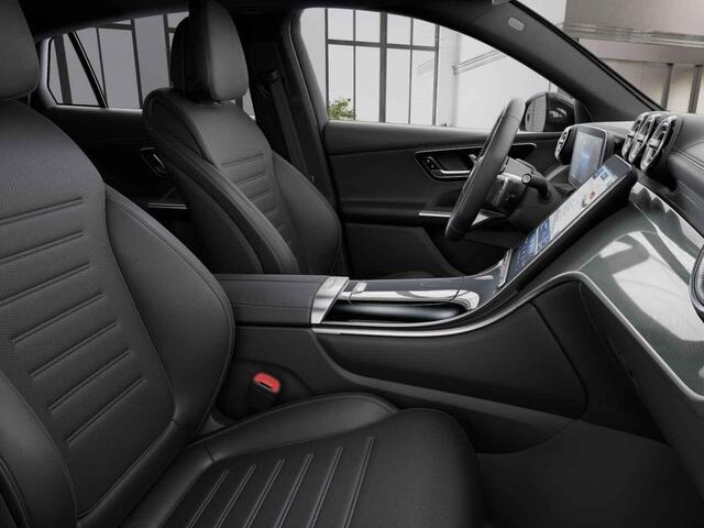 Mercedes-Benz Glc Coupé 300e 4MATIC Business Solution AMG Voordeel ¤ 12.208 Voorraadactie!!