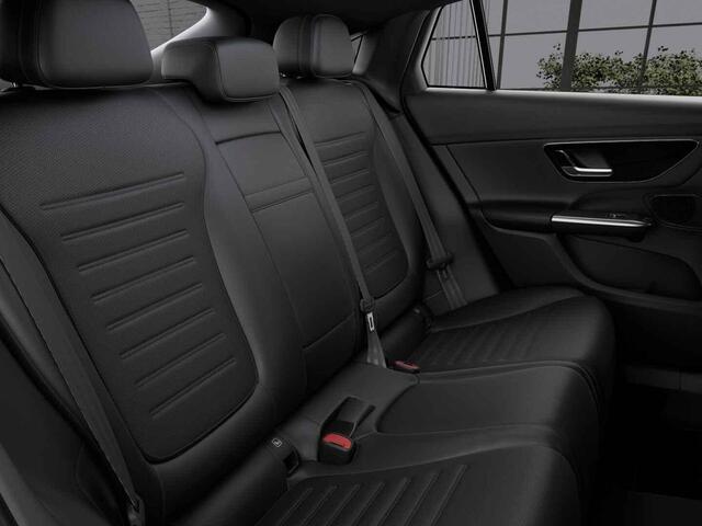 Mercedes-Benz Glc Coupé 300e 4MATIC Business Solution AMG Voordeel ¤ 12.662 Voorraadactie!!