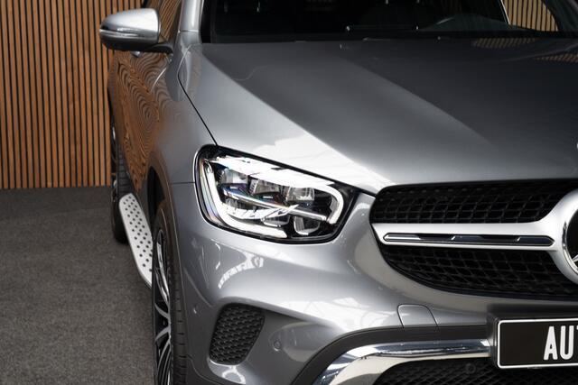 Mercedes-Benz Glc Coupé 300e 4M AMG Schuifdak Leer Navi 360 Distronic+ Stoelventilatie Memory seats Stoelverwarming Elektr. bedienbaar trekhaak PTS Elektr. achterklep BTW auto