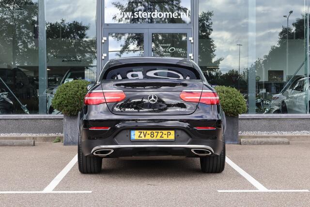 Mercedes-Benz Glc Coupé 250 4MATIC l AMG l Burmerster l Comand l Wegklapbare trekhaak l LED adaptief l Sfeerverlichting l Memory pakket voor bestuurdersstoel l KEYLESS GO l Parkeer pakket l Stoelverwarming l Elektr. bedienbare achterklep l Airconditioning l Regensensor l