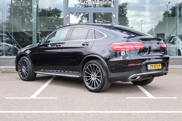 Mercedes-Benz Glc Coupé 250 4MATIC l AMG l Burmerster l Comand l Wegklapbare trekhaak l LED adaptief l Sfeerverlichting l Memory pakket voor bestuurdersstoel l KEYLESS GO l Parkeer pakket l Stoelverwarming l Elektr. bedienbare achterklep l Airconditioning l Regensensor l
