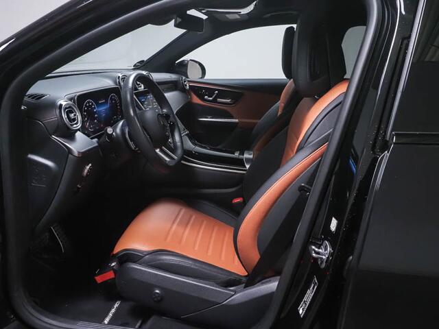 Mercedes-Benz Glc Coupé 300 e 4MATIC AMG Plug-In Hybride AMG Line | Night Pakket | Panorama Schuif-Kanteldak | Trekhaak | Parkeerpakket met 360°-camera \ Inclusief 24 maanden Mercedes-Benz Certified garantie voor Europa.