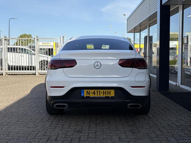 Mercedes-Benz Glc Coupé 300e 4MATIC Premium Plus / AMG-Styling / Automaat / Vol-Leder / Schuif-Kanteldak / Luchtvering / Stoelverwarming / Adaptieve Cruise-Control / 360°-Camera / Sfeerverlichting / Elektr.-Trekhaak / Elektr.-Achterklep / Apple-Carplay & Android-Auto / LED / Keyless / DAb Radio-Bluetooth / Navi / PDC V+A / 19'' LMV / ENZ.