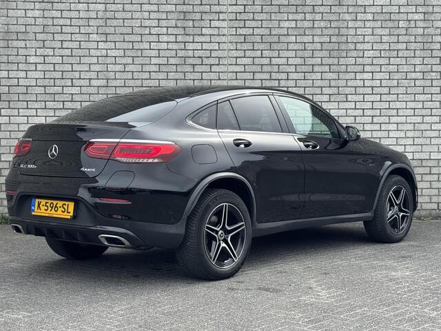 Mercedes-Benz Glc Coupé 300e 4MATIC AMG Line | Camera | Navigatie | Stoelverwarming | Elektrische Achterklep | SOH 89% |