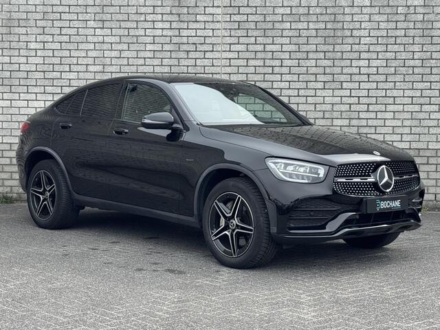 Mercedes-Benz Glc Coupé 300e 4MATIC AMG Line | Camera | Navigatie | Stoelverwarming | Elektrische Achterklep | SOH 89% |