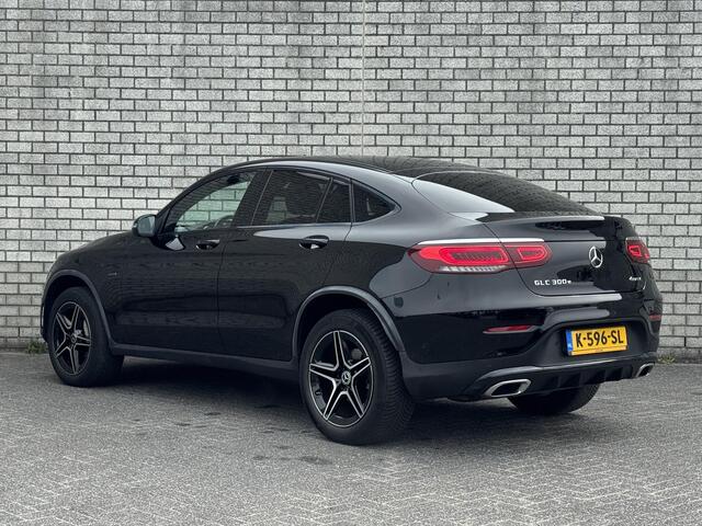 Mercedes-Benz Glc Coupé 300e 4MATIC AMG Line | Camera | Navigatie | Stoelverwarming | Elektrische Achterklep | SOH 89% |