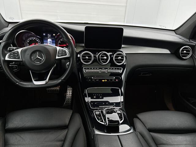 Mercedes-Benz Glc Coupé 300 4-MATIC AMG | Night pakket | Schuifdak | Treeplanken | Burmester Sound | 360gr Camera | Lederen bekleding | ALL SEASONS banden Inclusief 12 Maanden Garantie.