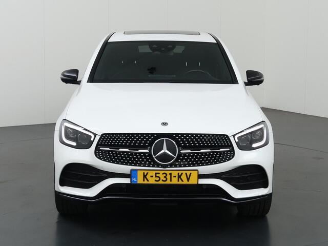 Mercedes-Benz Glc Coupé 200 4MATIC Premium Plus | AMG line | Night | Schuifdak | Memory | Stoelverwarming | 360 graden camera |