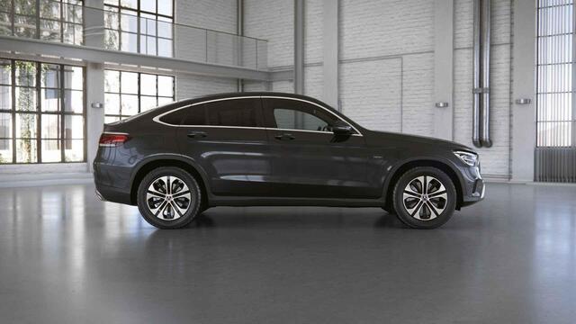 Mercedes-Benz Glc Coupé 300e 4MATIC Premium Plus | Treeplanken | Leder | 360 graden camera | Stoelverwarming |