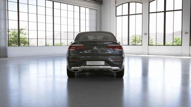 Mercedes-Benz Glc Coupé 300e 4MATIC Premium Plus | Treeplanken | Leder | 360 graden camera | Stoelverwarming |