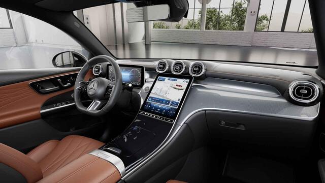 Mercedes-Benz Glc Coupé 300de 4MATIC AMG Line | Airmatic | Premium Plus | Hybrid Diesel | Nappa Leder | Rijassistentiepakket plus | Trekhaak |