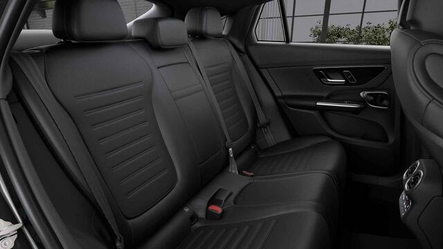 Mercedes-Benz Glc Coupé 300e 4MATIC AMG Line | Luchtvering | Achterasbesturing | Trekhaak | Panoramadak | Burmester | Head Up | Memory | Digitial Light | 360 graden camera |