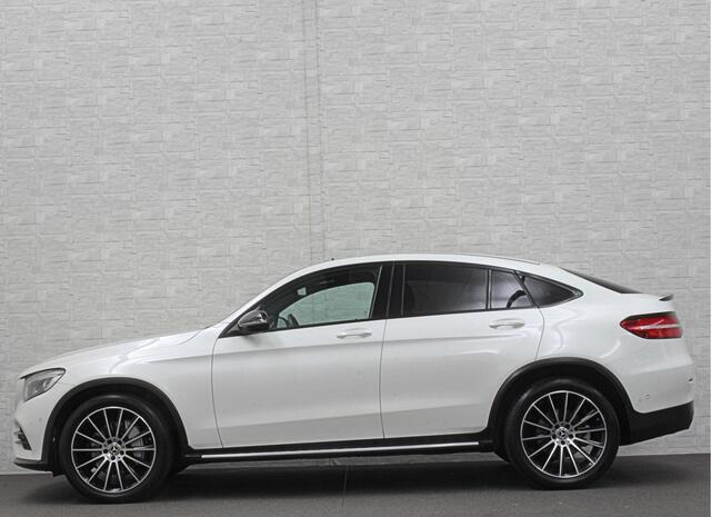 Mercedes-Benz Glc Coupé 250 4MATIC AMG-Line | Panorama | Trekhaak | 21 Inch | Night-Pakket | Carplay | Achteruitrij-Camera | Sound-Upgrade | Stoelverwarming | Full-LED | Navigatie |