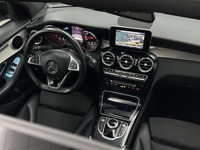 Mercedes-Benz Glc Coupé 250 4MATIC AMG-Line | Panorama | Trekhaak | 21 Inch | Night-Pakket | Carplay | Achteruitrij-Camera | Sound-Upgrade | Stoelverwarming | Full-LED | Navigatie |