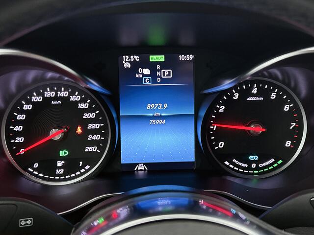 Mercedes-Benz Glc Coupé 300 e 4MATIC AMG Nightpakket | Dode Hoek Ass | Sfeerverlichting | CarPlay | Parkeerpakket met Camera | Inclusief 24 maanden Mercedes-Benz Certified garantie voor Europa. garage-sale