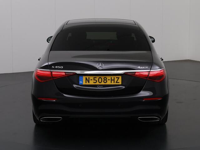 Mercedes-Benz S-KLASSE 450 4MATIC Lang AMG Line | Night | Panoramadak | Headup | Digital Light | 21" lichtmetalen velgen | Burmester | 360 graden camera | Rijassistentiepakket | Sfeerverlichting |