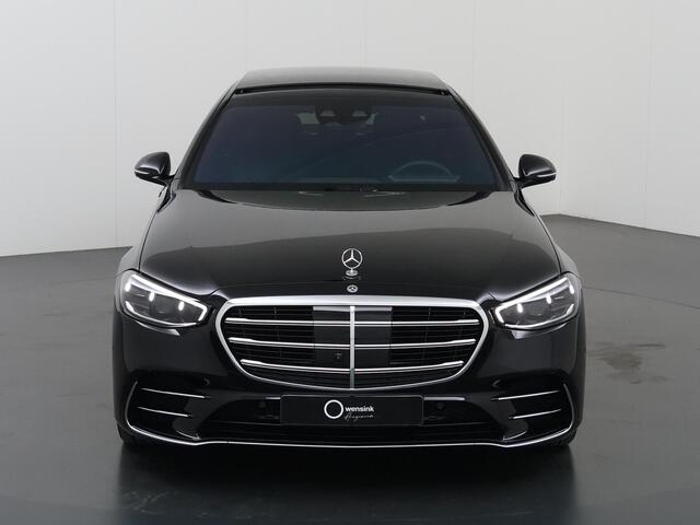 Mercedes-Benz S-KLASSE 580 e 4MATIC Lang AMG Line | Chauffeur pakket | AMG pakket | Achterasbesturing | Head up display | Panorama dak |