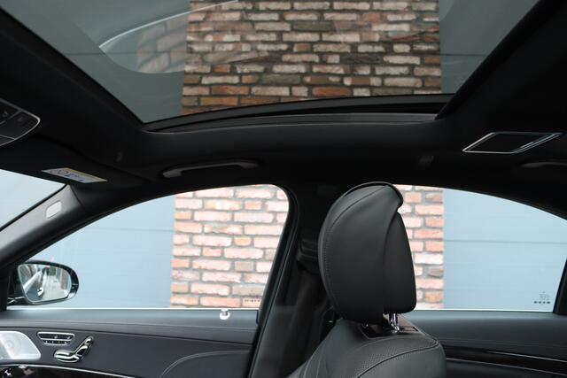 Mercedes-Benz S-KLASSE 350d | Distronic+ | Memory | Massage | Burmester | Panoramadak | Stoelventilatie | HUD | Nappa Leder | Surround Camera | Trekhaak | Soft Close | Luchtkwaliteitspakket |