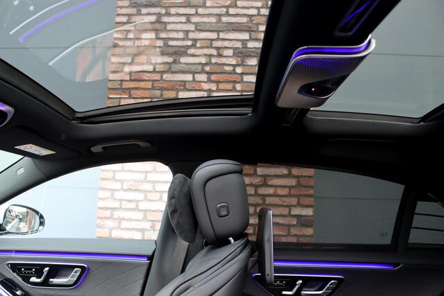 Mercedes-Benz S-KLASSE 580 e 4MATIC Lang AMG Line | Airmatic | Achterasbesturing | Premium Entertainment Achter | HUD | Distronic+ | Burmester | Exclusief Nappa Leder | 3D-Display | Vlakkenverwarming | Zonweringspakket |