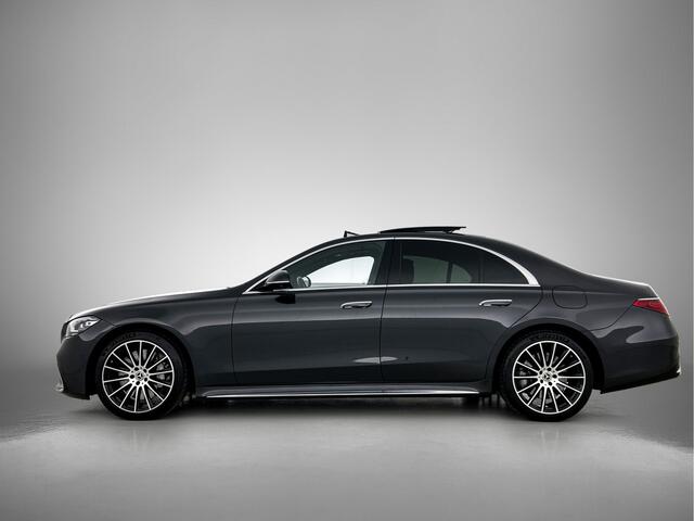 Mercedes-Benz S-KLASSE 580 e AMG Line | Premium pakket | Panorama schuifdak | Head-Up display | Stoelventilatie/- verwarming voor | Rijassistentie pakket | Zwart Nappaleder | Inclusief 24 maanden MB Certified garantie voor Europa.