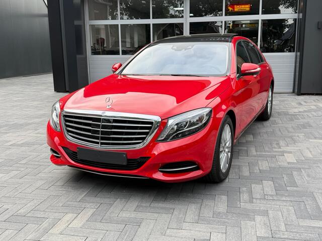 Mercedes-Benz S-KLASSE S 500 4Matic Lang Prestige - Magma röt - Einzelstück