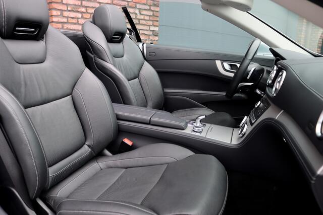 Mercedes-Benz SL-KLASSE 400 AMG Line Aut9 | Panoramadak | Harman&Kardon | Stoelverwarming/-ventilatie | Soft-Close | Intelligent Light System | Camera | Leder |
