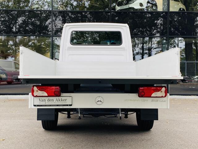 Mercedes-Benz SPRINTER 316 CDI L3 RWD 164PK Dubbele Cabine Open Laadbak (340cm) DoKa 121km // Passagiersbank // 7-Persoons // Comfort Stoel // MBUX Touchscreen // Airco // Apple Carplay
