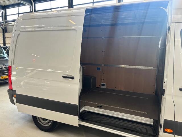 Mercedes-Benz SPRINTER 317CDI L2H2 Automaat Airco Navi Cruisecontrol 44000KM 5x Op Voorraad