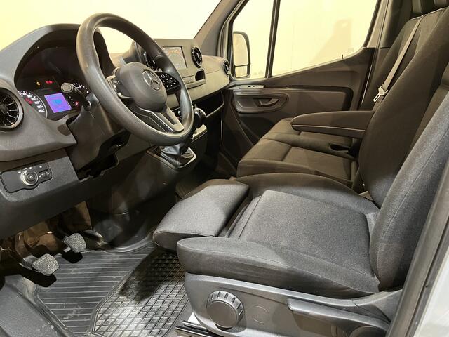 Mercedes-Benz SPRINTER 315 CDI L3 RWD Open Laadbak / Euro 6 / Airco / MBUX / CarPlay / Navigatie / 3-Zits / 75.200 KM !!