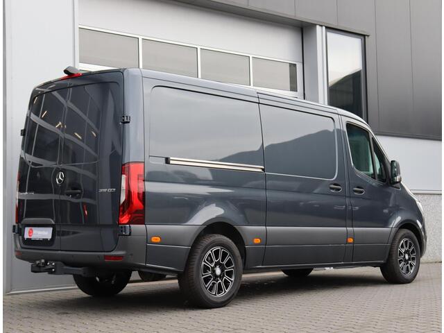 Mercedes-Benz SPRINTER 319 1.9 CDI L2 Pro | ACC | LED | Navigatie!