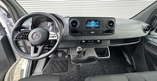 Mercedes-Benz SPRINTER 317 1.9 CDI L2H2 RWD Zilver Grijs