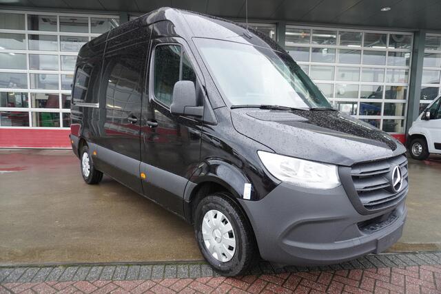 Mercedes-Benz SPRINTER 317 CDI 170PK L2H2 Pro automaat Schuifdeur Links en Rechts Trekhaak 3.500 KG | Climate | adap.Cruise | Apple/Android | Blis | Camera