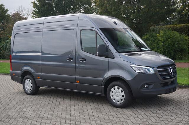 Mercedes-Benz SPRINTER 317CDI Pro L2H2 10.25" Mbux Navi, Cam, Gev. Stoel, 3.5T Trekhaak, LED!! NR. 733