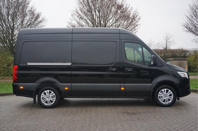 Mercedes-Benz SPRINTER 319CDI Select L2H2 10.25" Mbux, ACC, LED, 17" LM!! NR. *198*