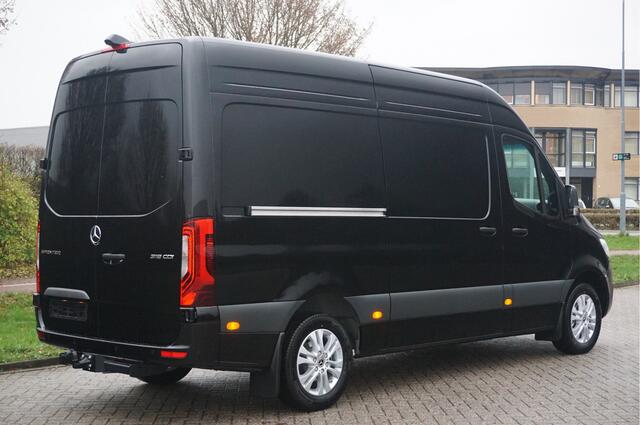 Mercedes-Benz SPRINTER 319CDI Select L2H2 10.25" Mbux, ACC, LED, 17" LM 3.5T Trekhaak!! NR. 699