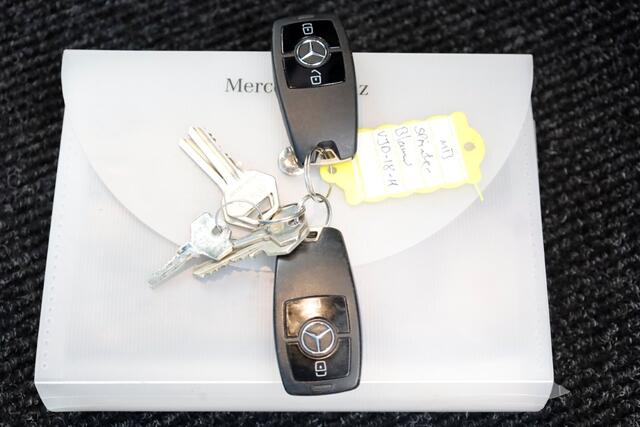 Mercedes-Benz SPRINTER 311 CDI 7G Automaat RWD Bakwagen met achterdeuren Airco 01-2021