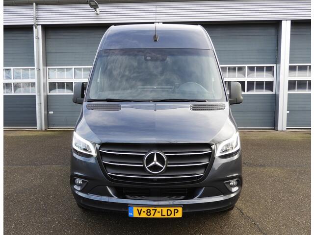 Mercedes-Benz SPRINTER 319 3.0 CDI L3H2 V6 190PK AUT | LED | 360° | DISTRONIC