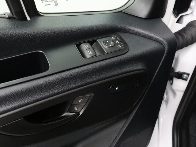 Mercedes-Benz SPRINTER 315CDI L3H2 Maxi | Fabrieksgarantie | Navigatie | Camera | 3-Persoons | Airco | Cruise