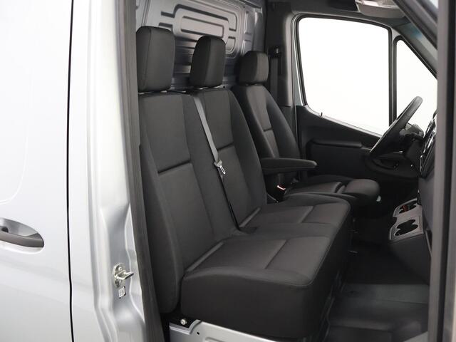 Mercedes-Benz SPRINTER 317 CDI GB L2 RWD PRO