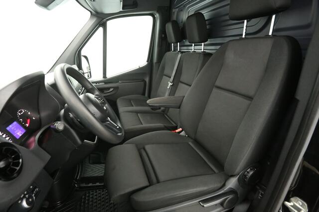 Mercedes-Benz SPRINTER 319 CDI L3H2 191PK Automaat Airco Cruise Camera Carplay PDC 3 Persoons Imperiaal Ladder Elektrpakket