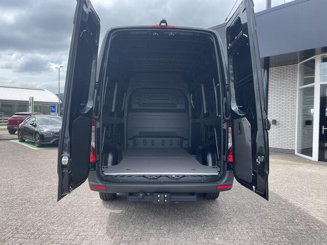 Mercedes-Benz SPRINTER PRO 315 L2H2 RWD AT | Grootbeeld navigatie | Achteruitrijcamera | Sprinter BPM-vrij kopen in 2025