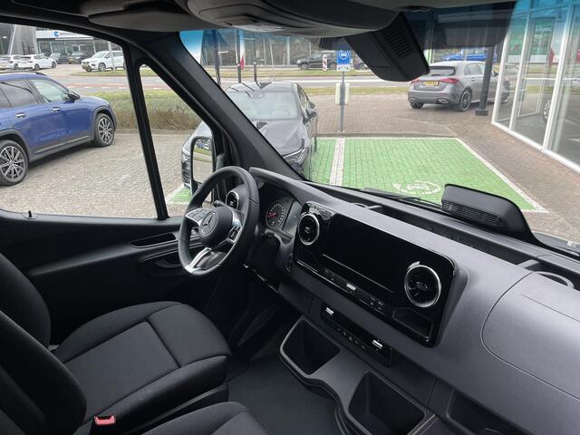 Mercedes-Benz SPRINTER PRO 315 L2H2 RWD AT | Grootbeeld navigatie | Achteruitrijcamera | Sprinter BPM-vrij kopen in 2025